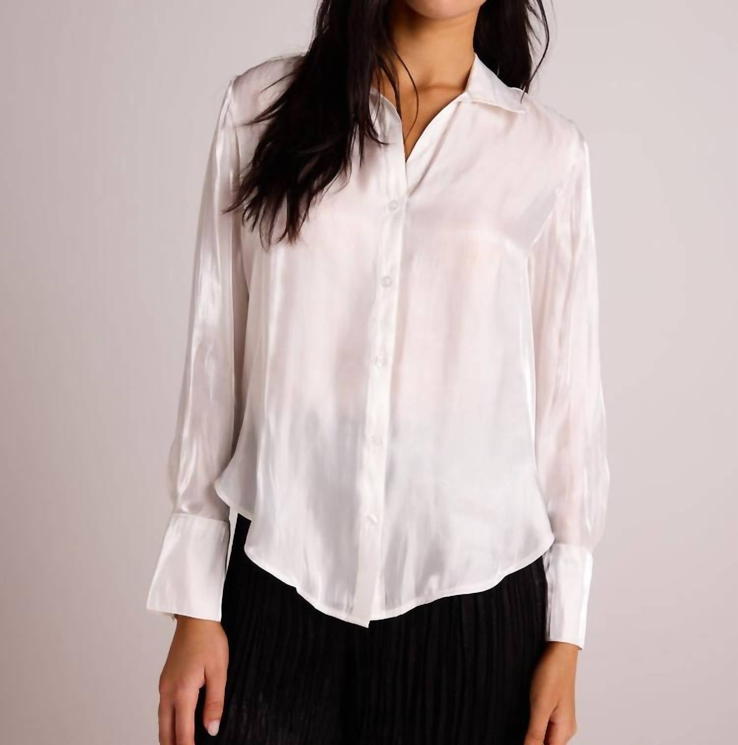 Bella Dahl - Wide Collar Shirt Tail Button Down Top