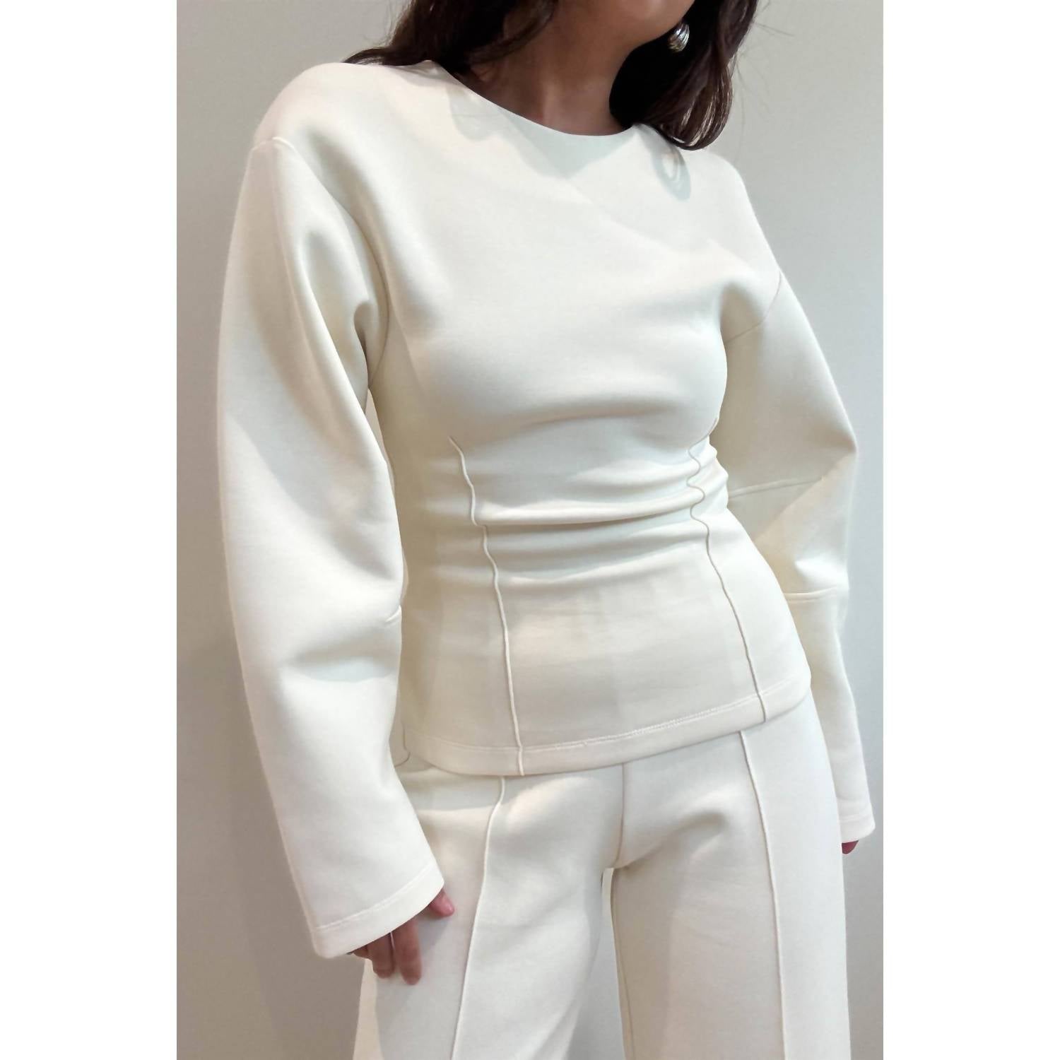 Et Clet - Statement Sleeve Fitted Waist Cotton Knit Top