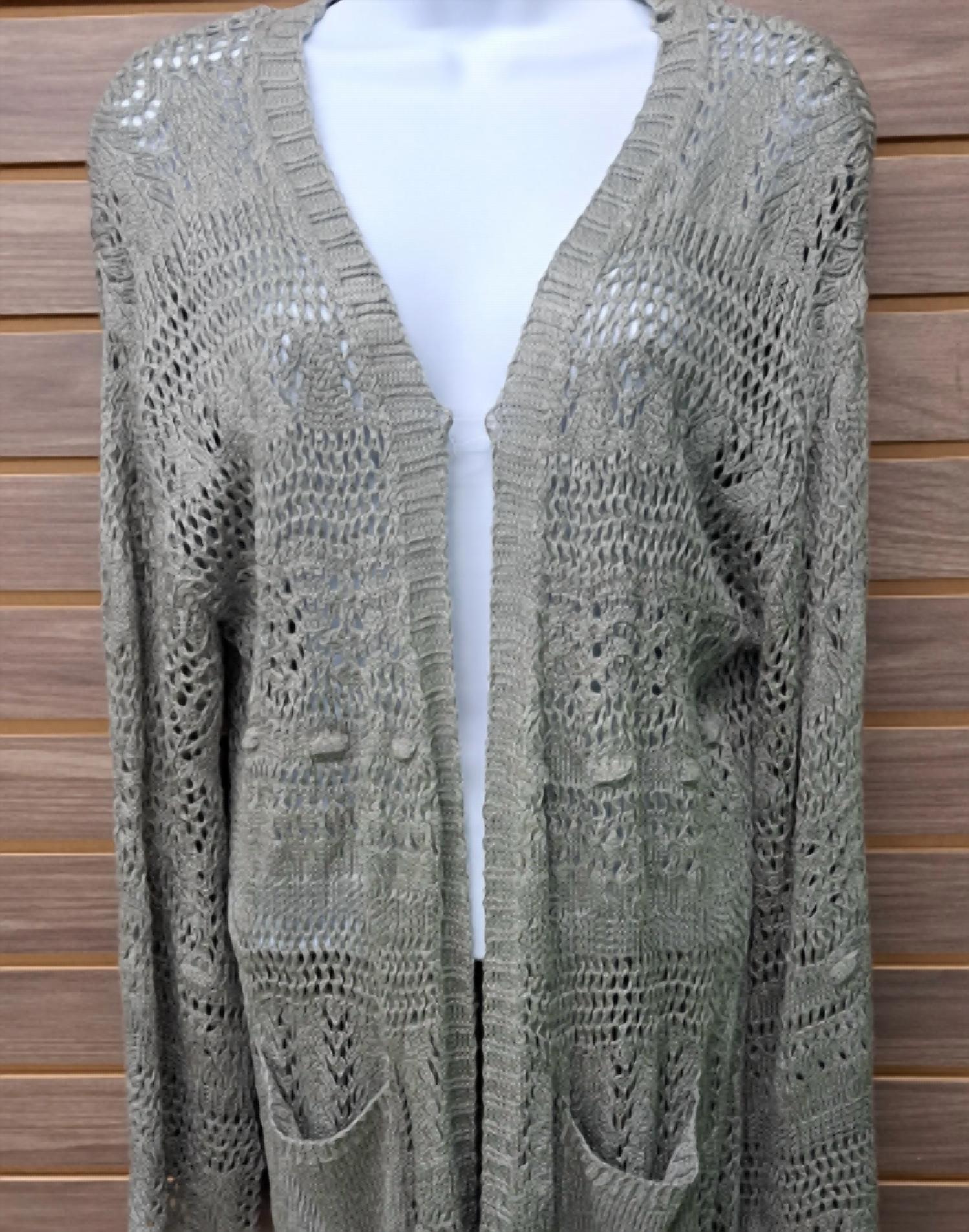 Llove - Women's Crocheted Pocket Cardigan