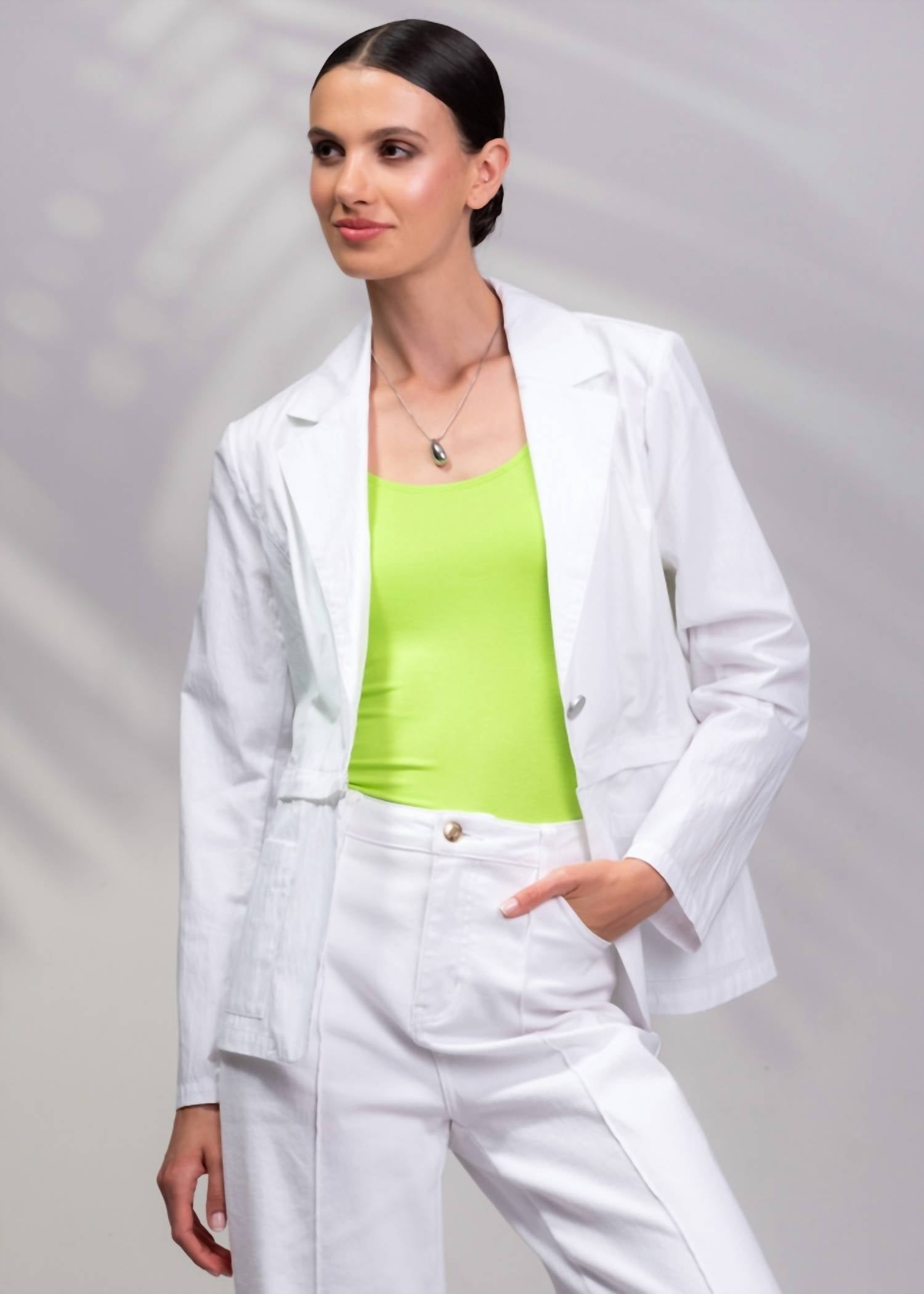 Alison Sheri - Detachable Length Jacket