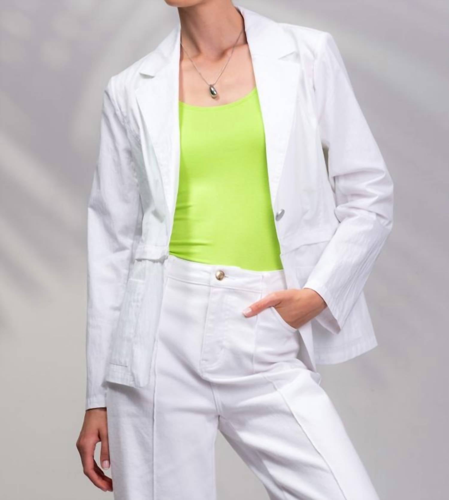 Alison Sheri - Detachable Length Jacket