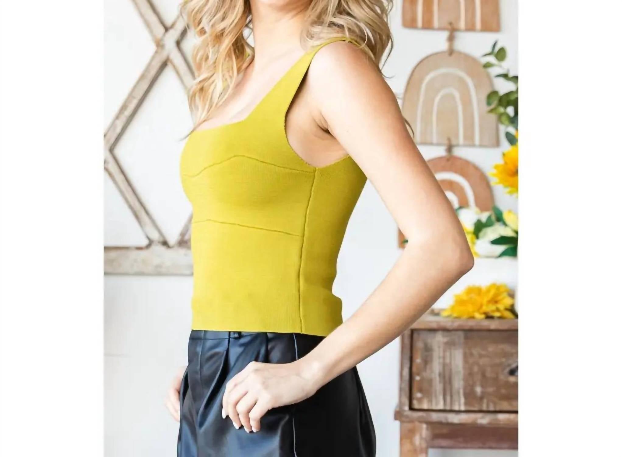Veveret - Corset Knit Tank Top