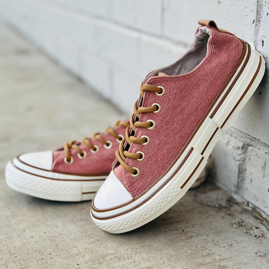 Very G - Women''s Driana Sneakers