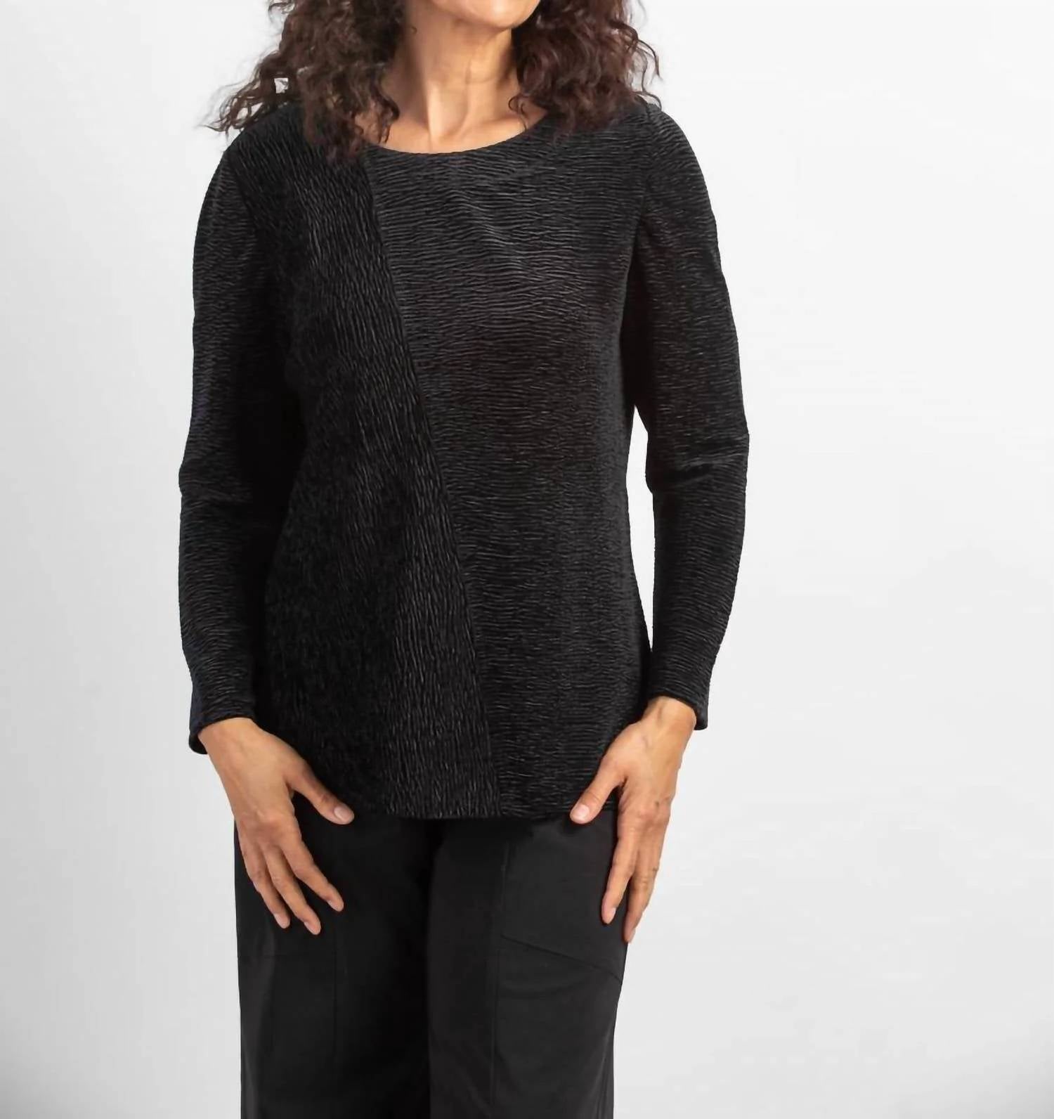 Habitat - Mixed Direction Velvet Top