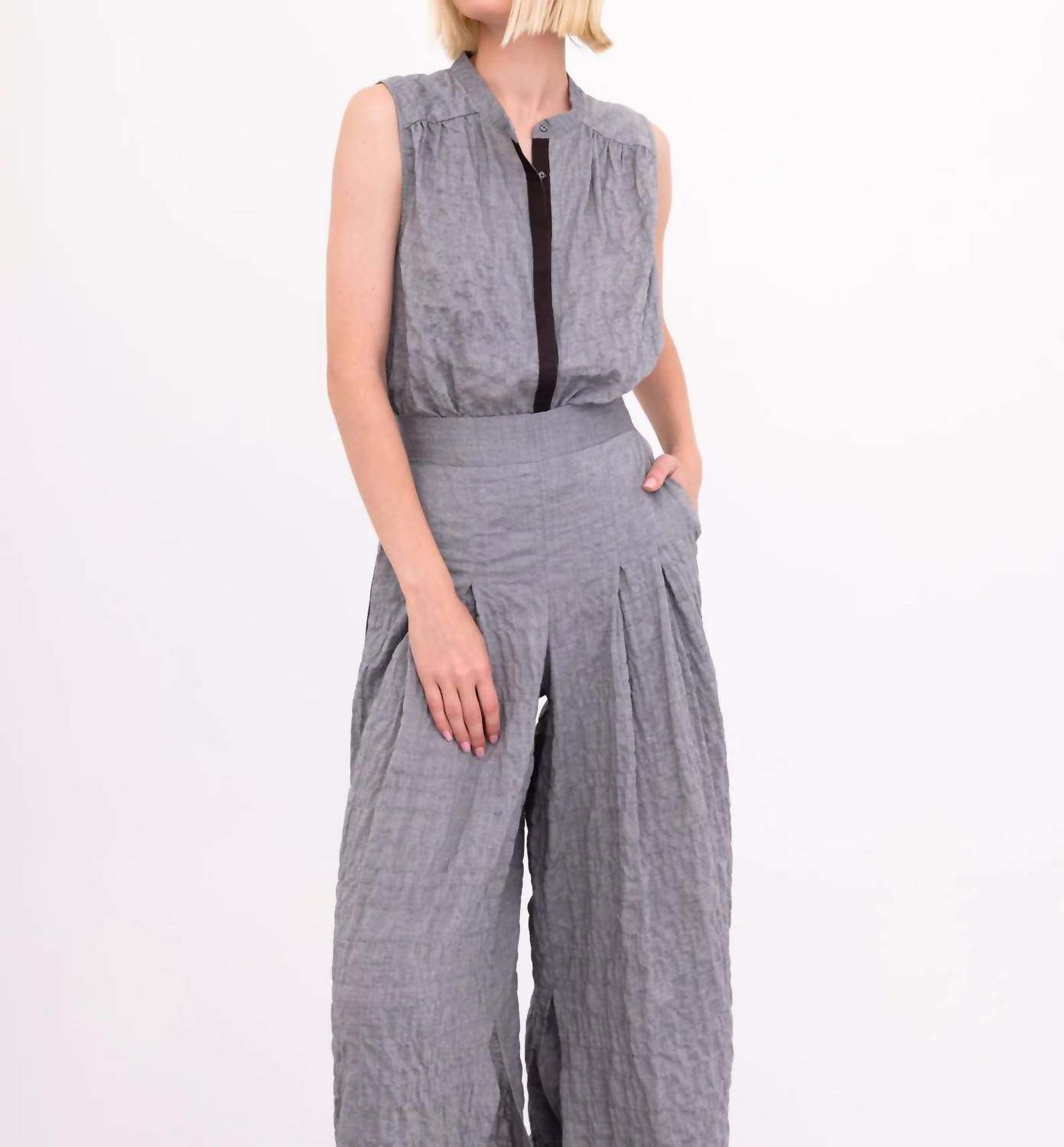 Elaine Kim - Begonia Textured Cotton Button Up