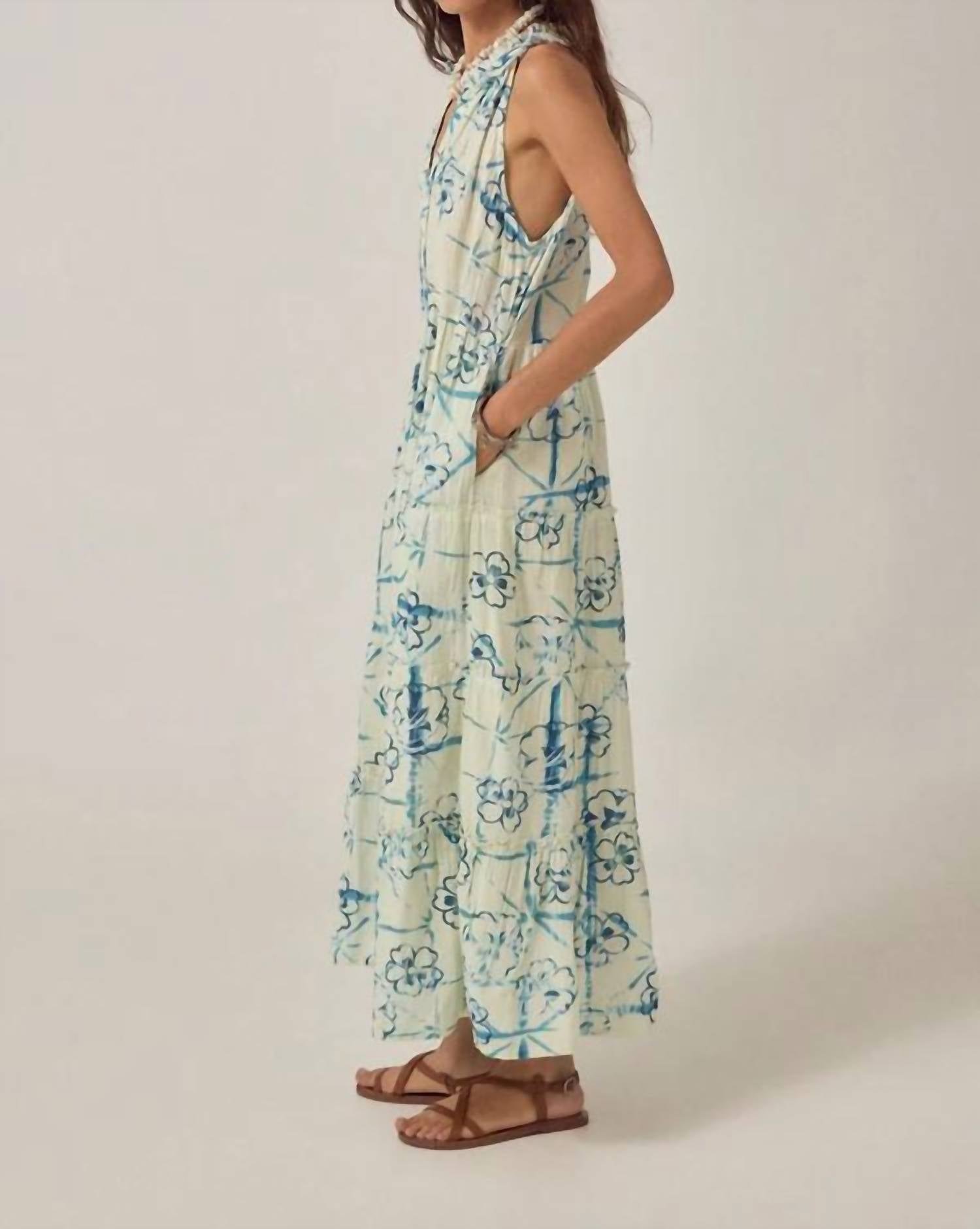 Maison Hotel - Sleeveless Maxi Dress