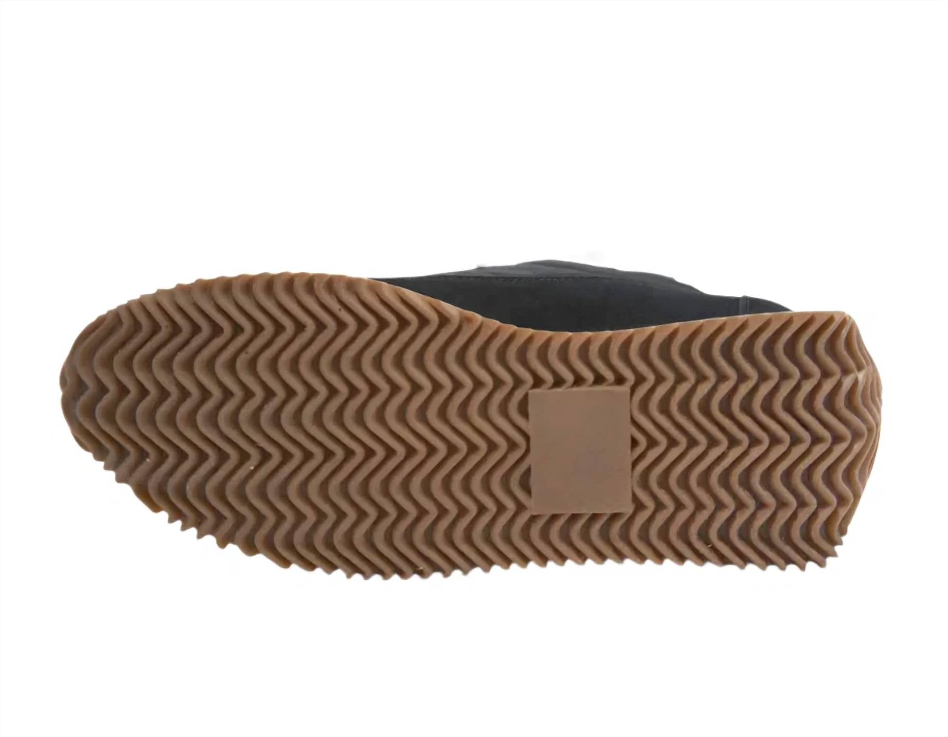Vaneli - Women's Queen Sneakers