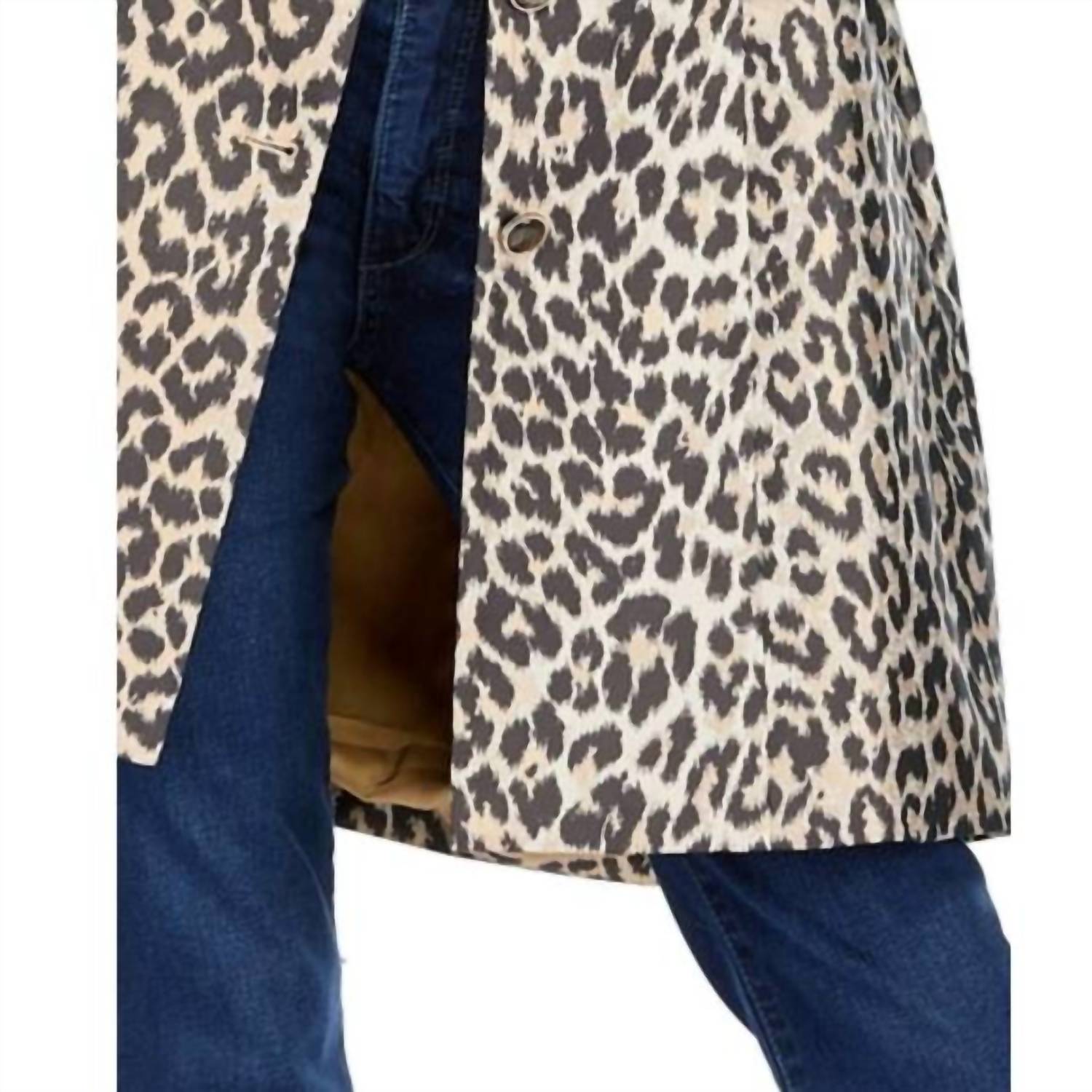 Jade Melody Tam - Collar Fitted Teddy Coat