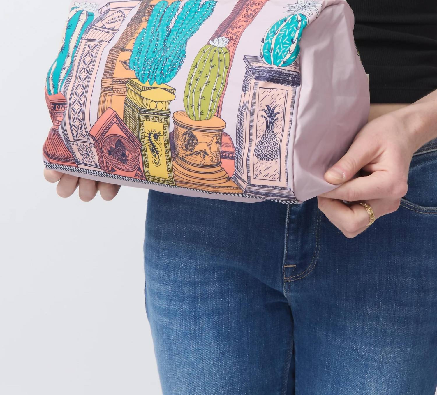 Inoui Editions - Women's Printed Tequila Medium Case