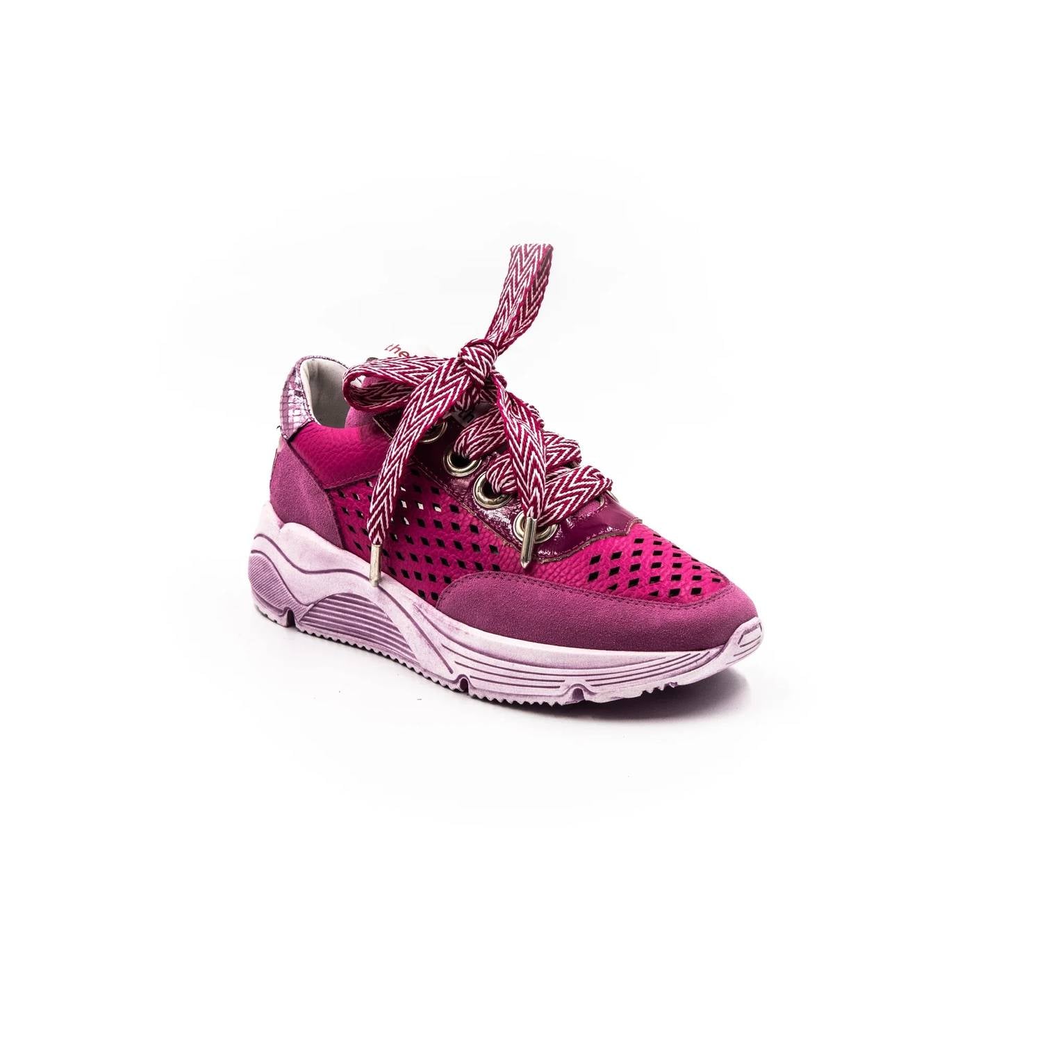 Vaddia - Women's Binx Platform Sneaker