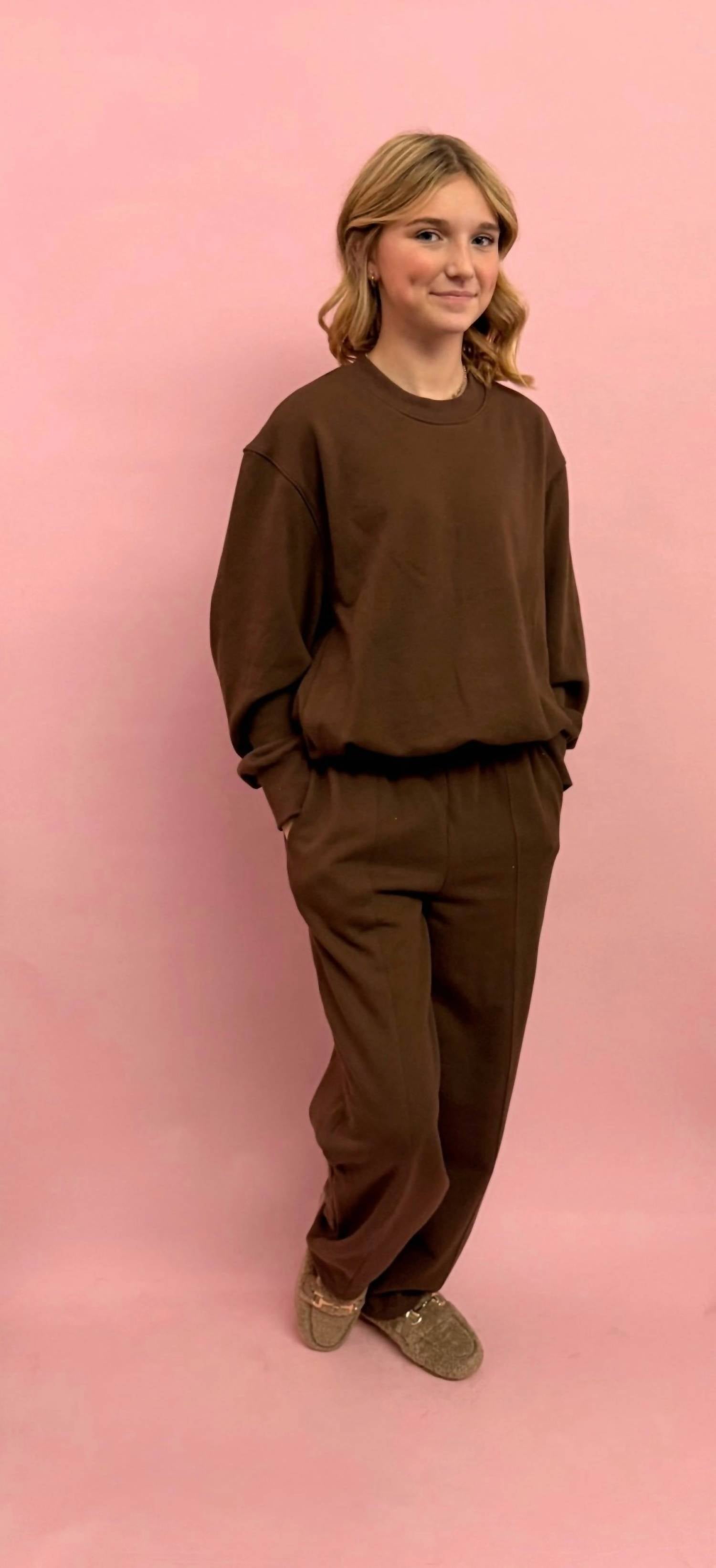 Things Between - Bubble Hem Sweatshirt And Barrel Sweatpant Set