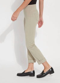 Lysse Boyfriend Leggings in neutral - women's pants - detail view