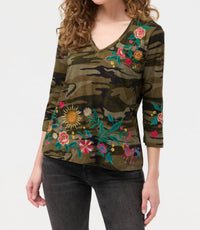 Johnny Was - ZIVIANA 3/4 SLEEVE TRAPUNTO V-NECK TEE