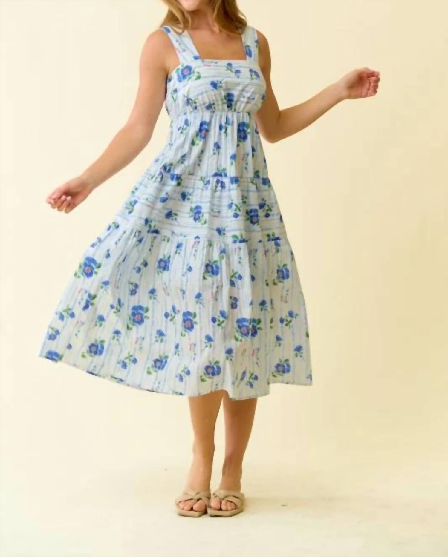 Doe And Rae - Floral Print Smocked Tiered Midi Dress