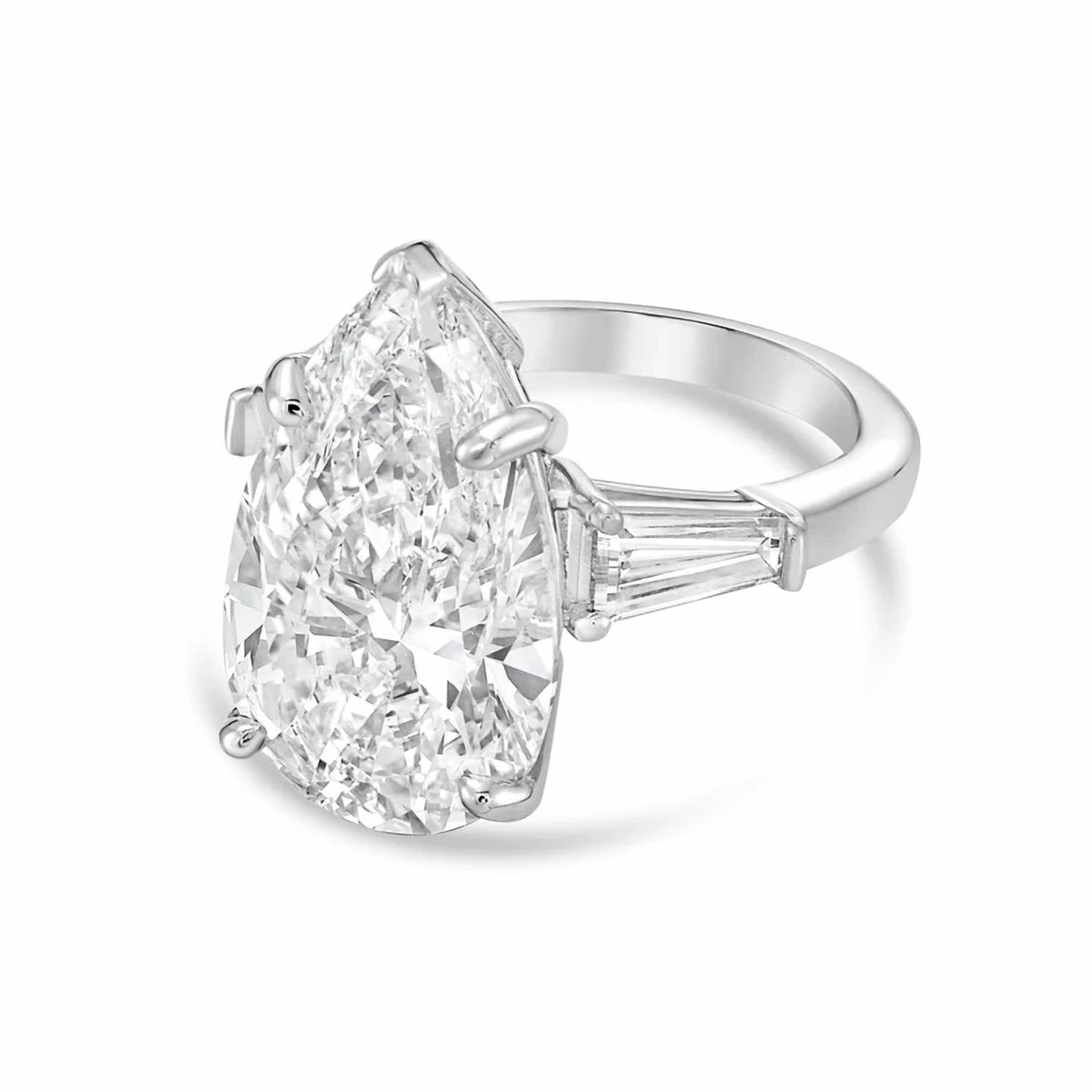 Diana M Jewels - Women's Pear Lab-Grown Diamond Ring (20.00 Ct) - Signature