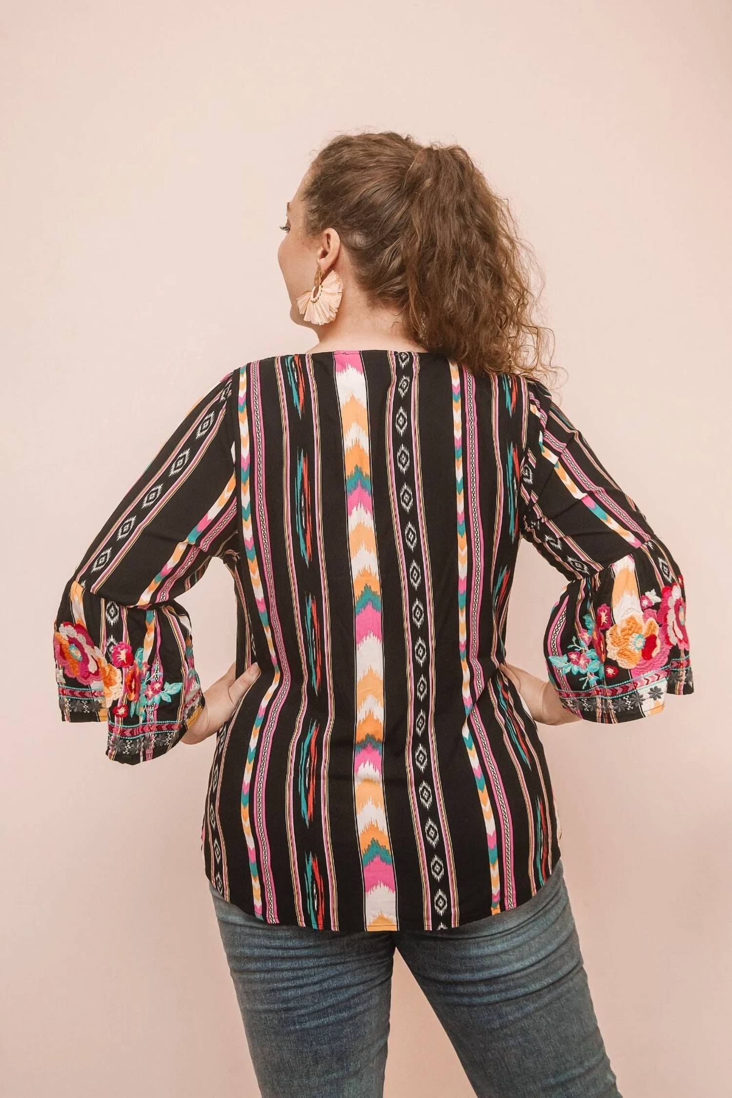 Andree By Unit - Bell Sleeve Embroidery Tunic Top