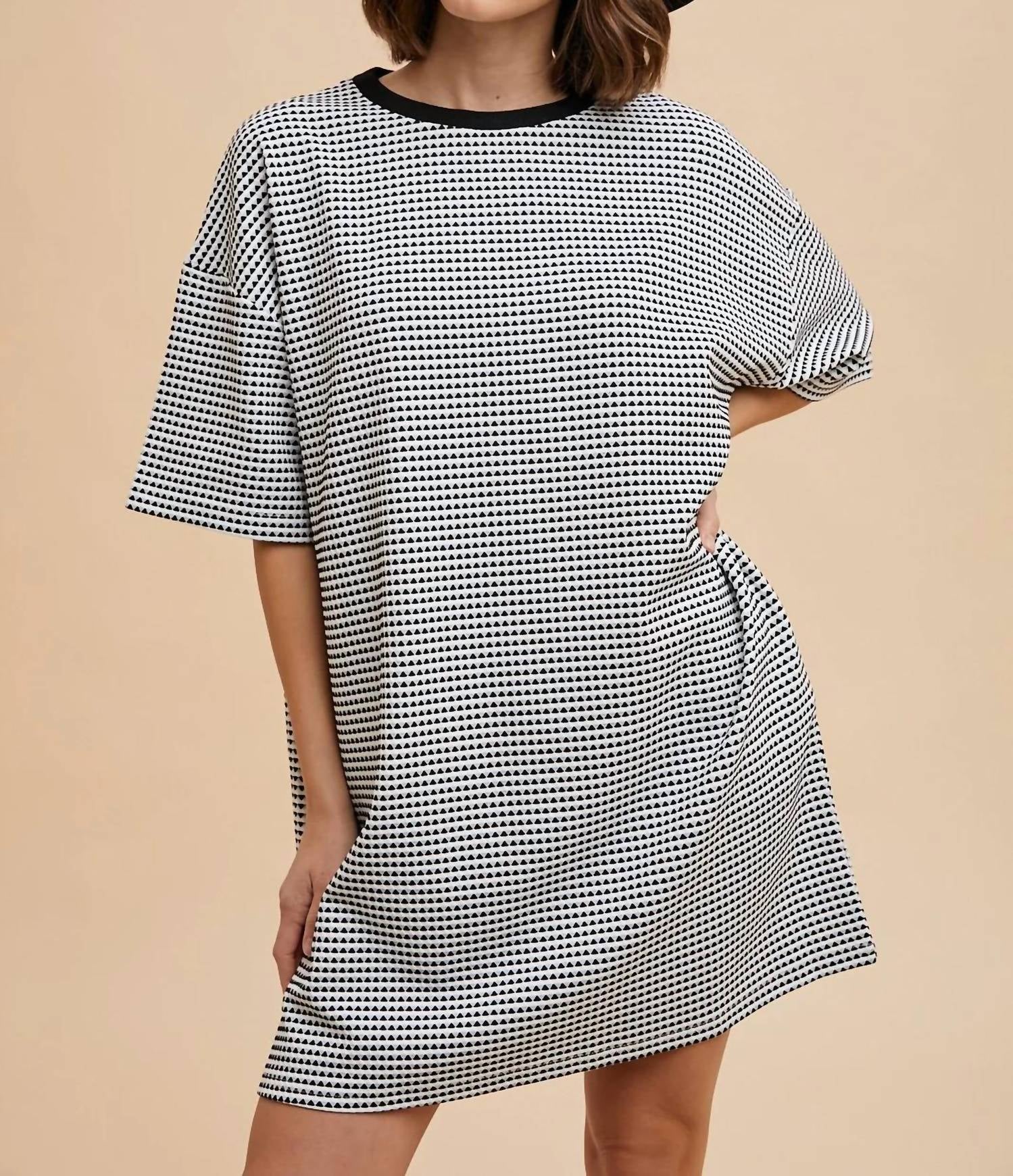Anniewear - Lose My Mind Knit Dress