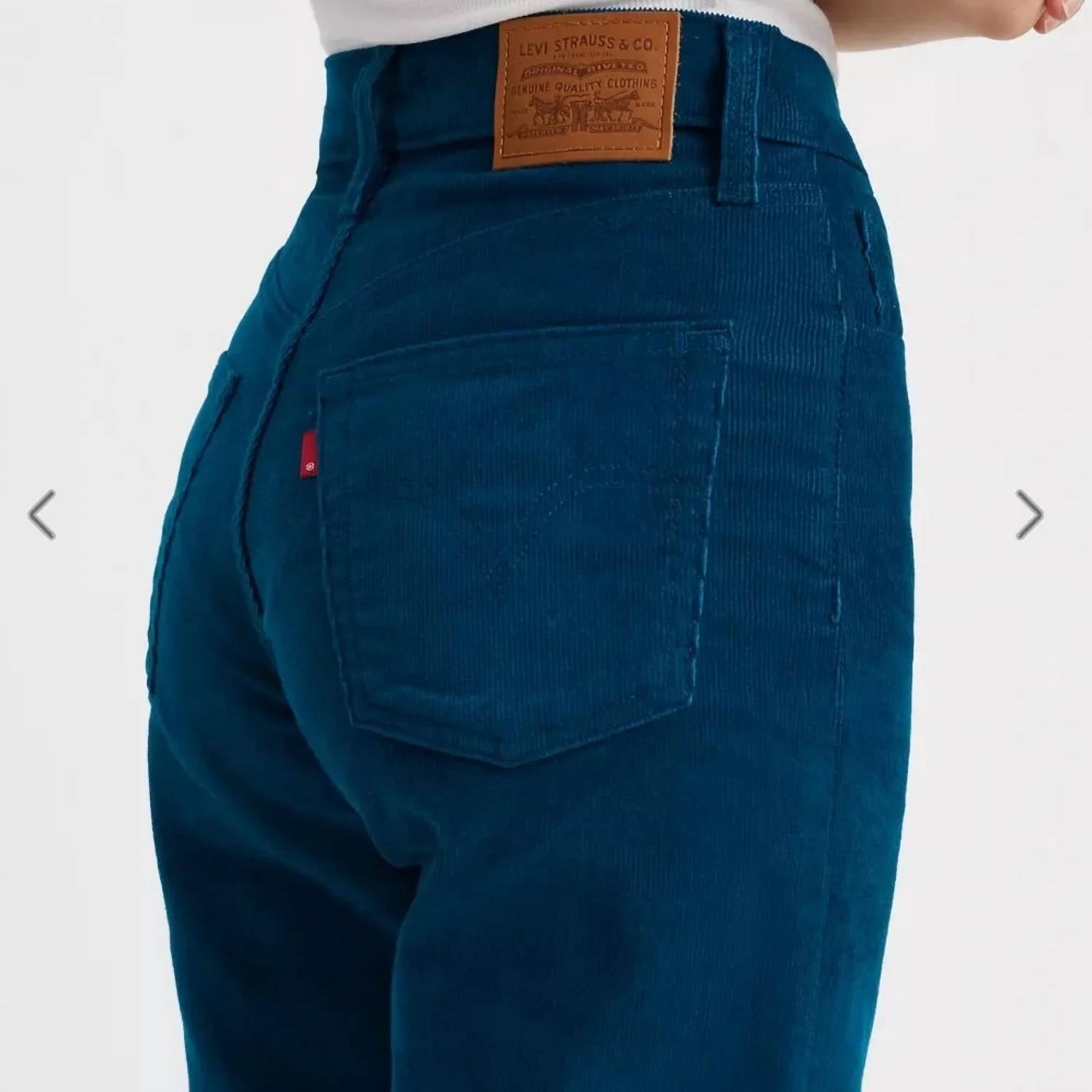 Levi'S - Women's Premium Corduroy Ribcage Ankle Pants