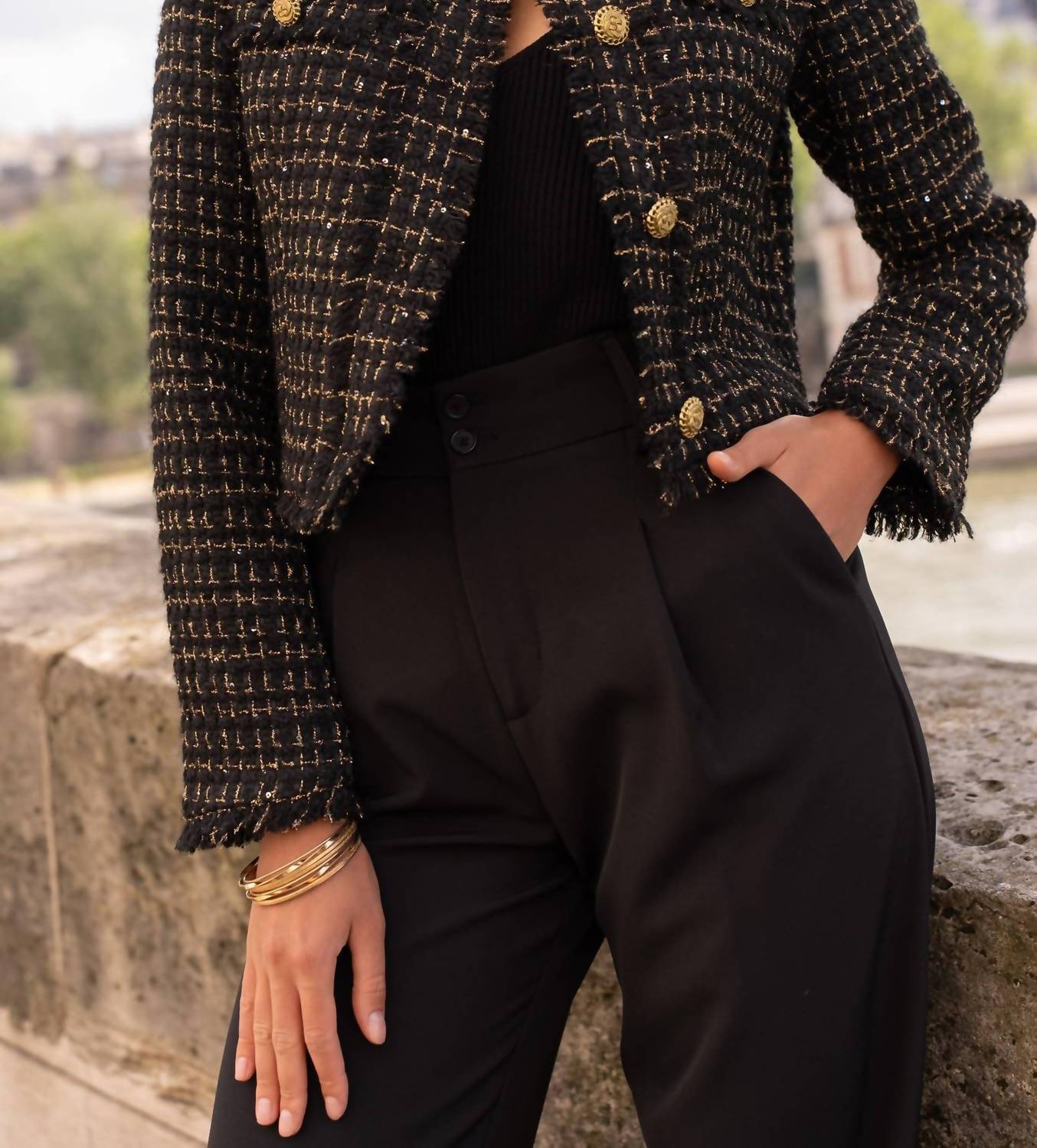 Choklate Paris - Short Tweed & Gold Blazer