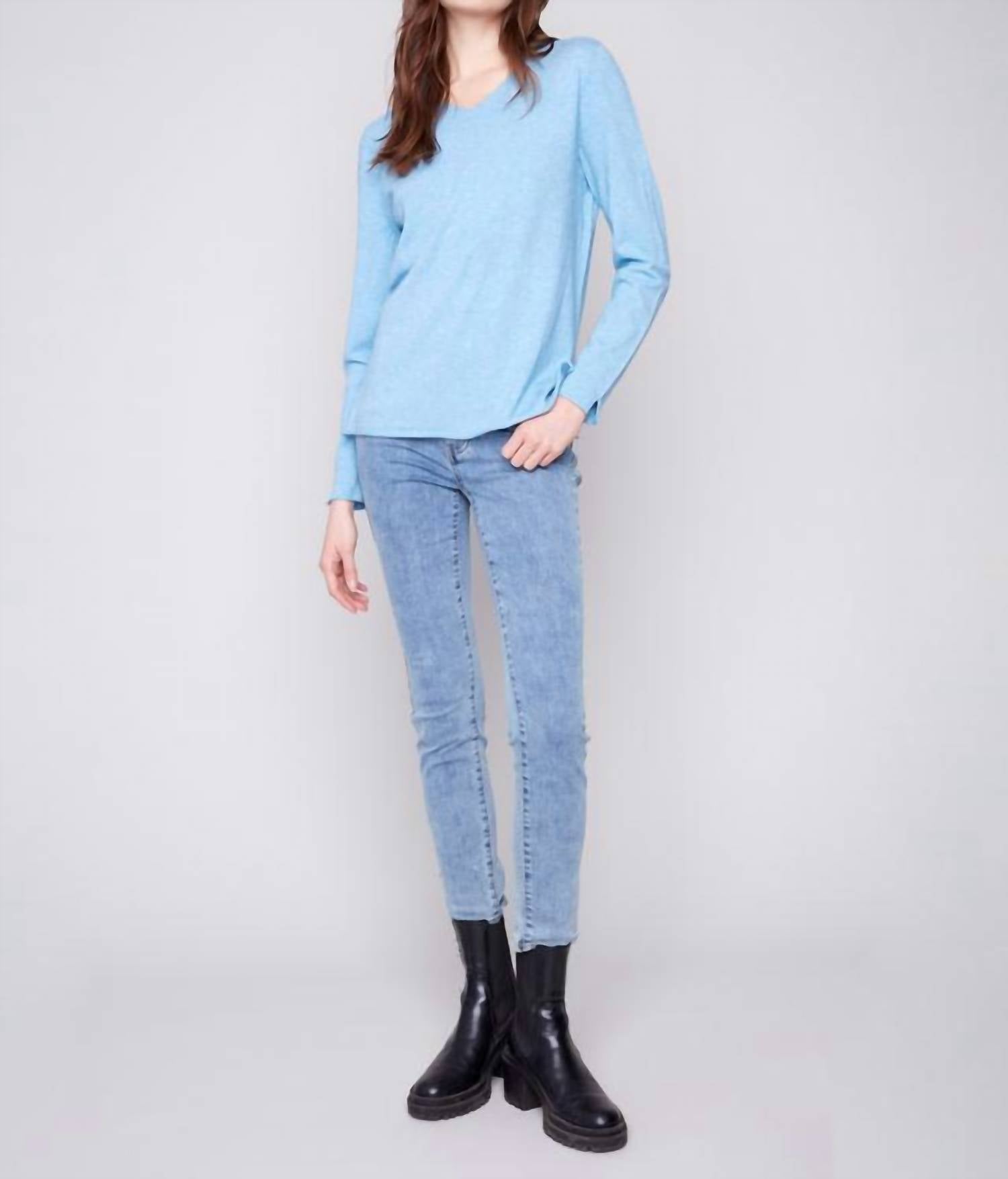 Charlie B - Basic V-neck Top