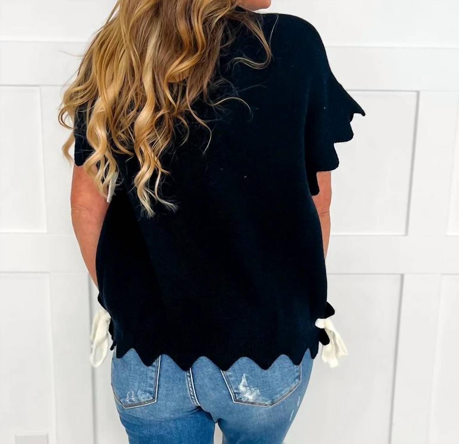 Bibi - Can Not Bear It Short Sleeve Sweater