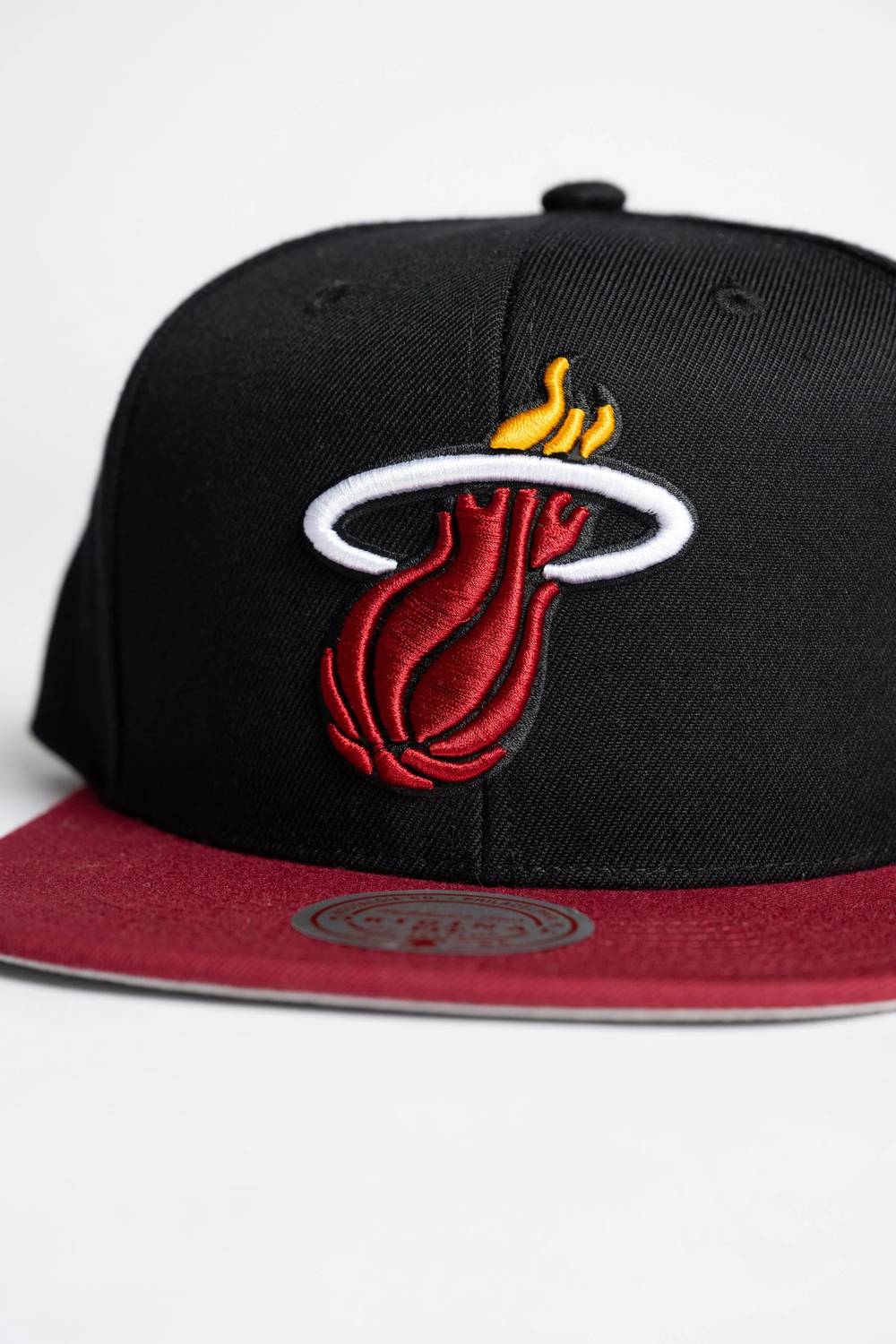 Mitchell & Ness - Men's Nba Miami Heat Team 2 Tone 2.0 Snapback