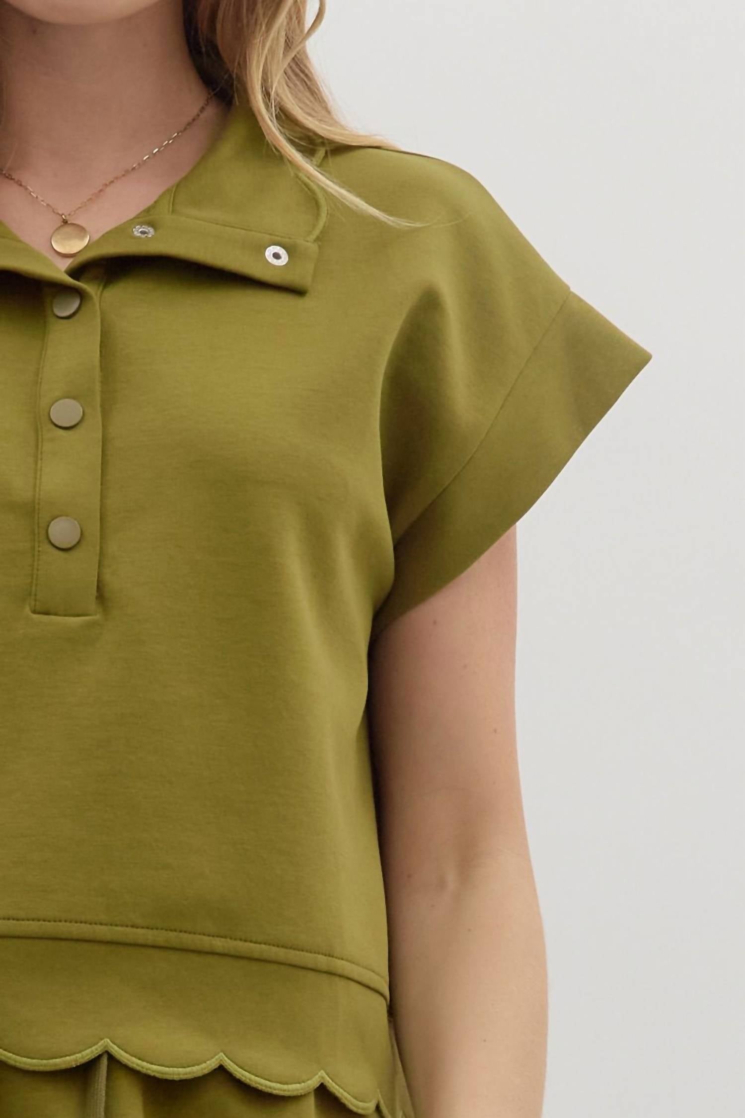 Entro - Scalloped Pullover Top