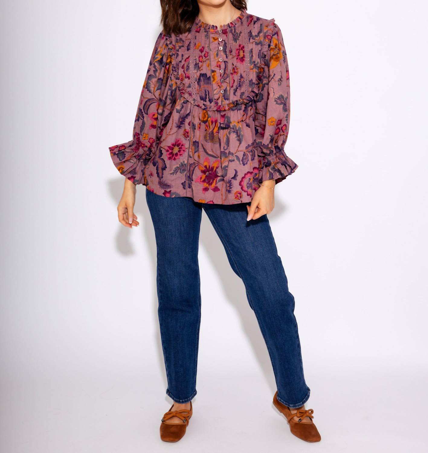 Ivy Jane - Tucked Bib Top