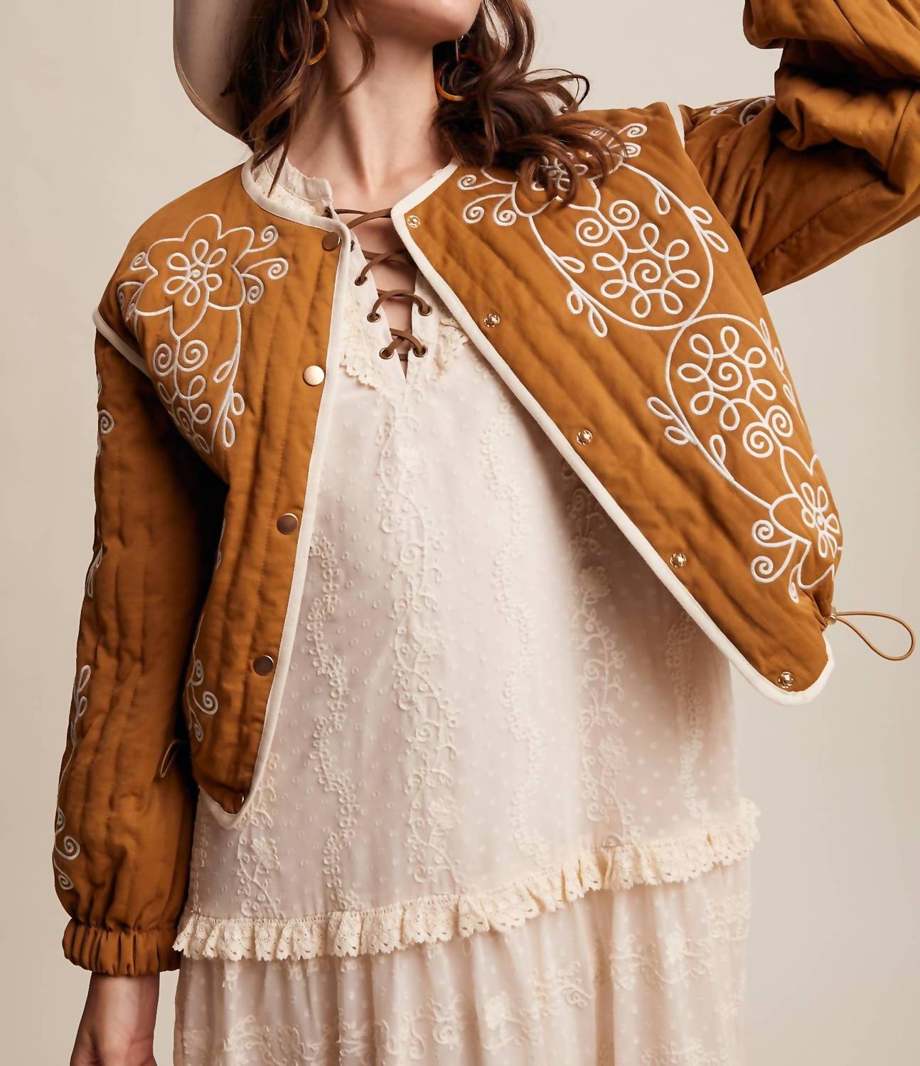 Listicle - Embroidered Quilted Western Jacket