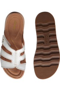 Clarks - Women's Yacht Coral Sandal