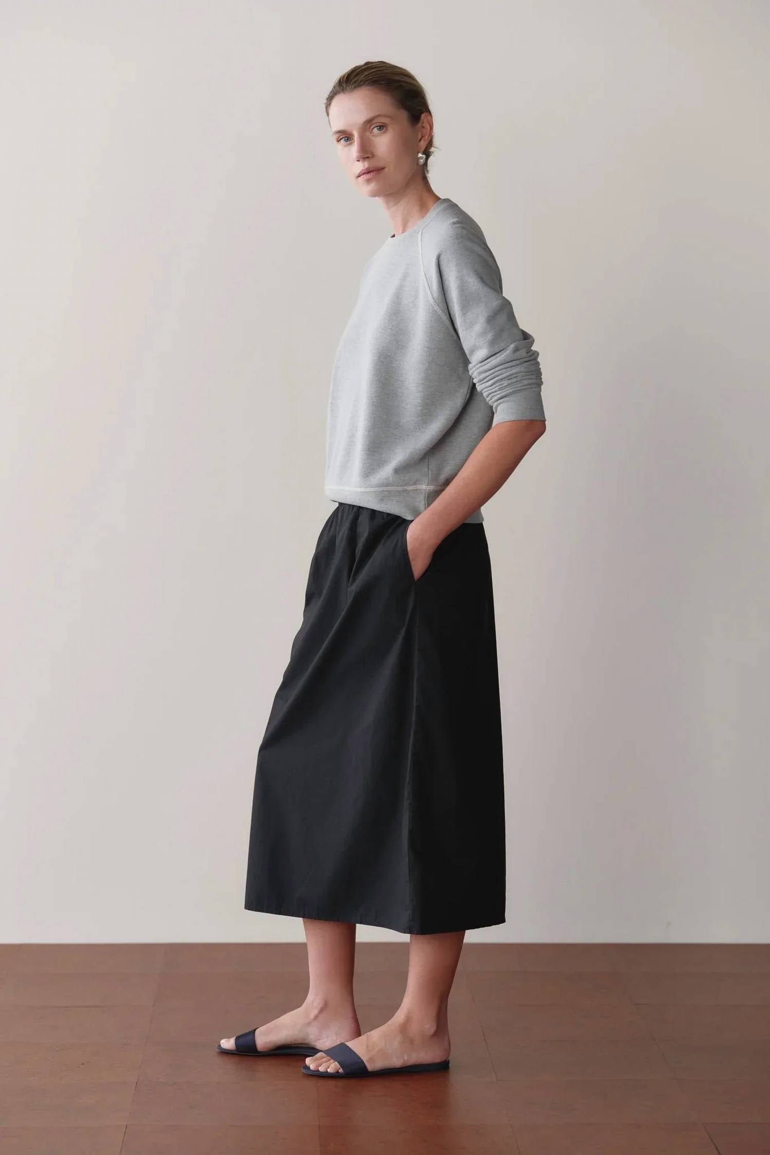Donni. - Pop Elastic Waistband Skirt