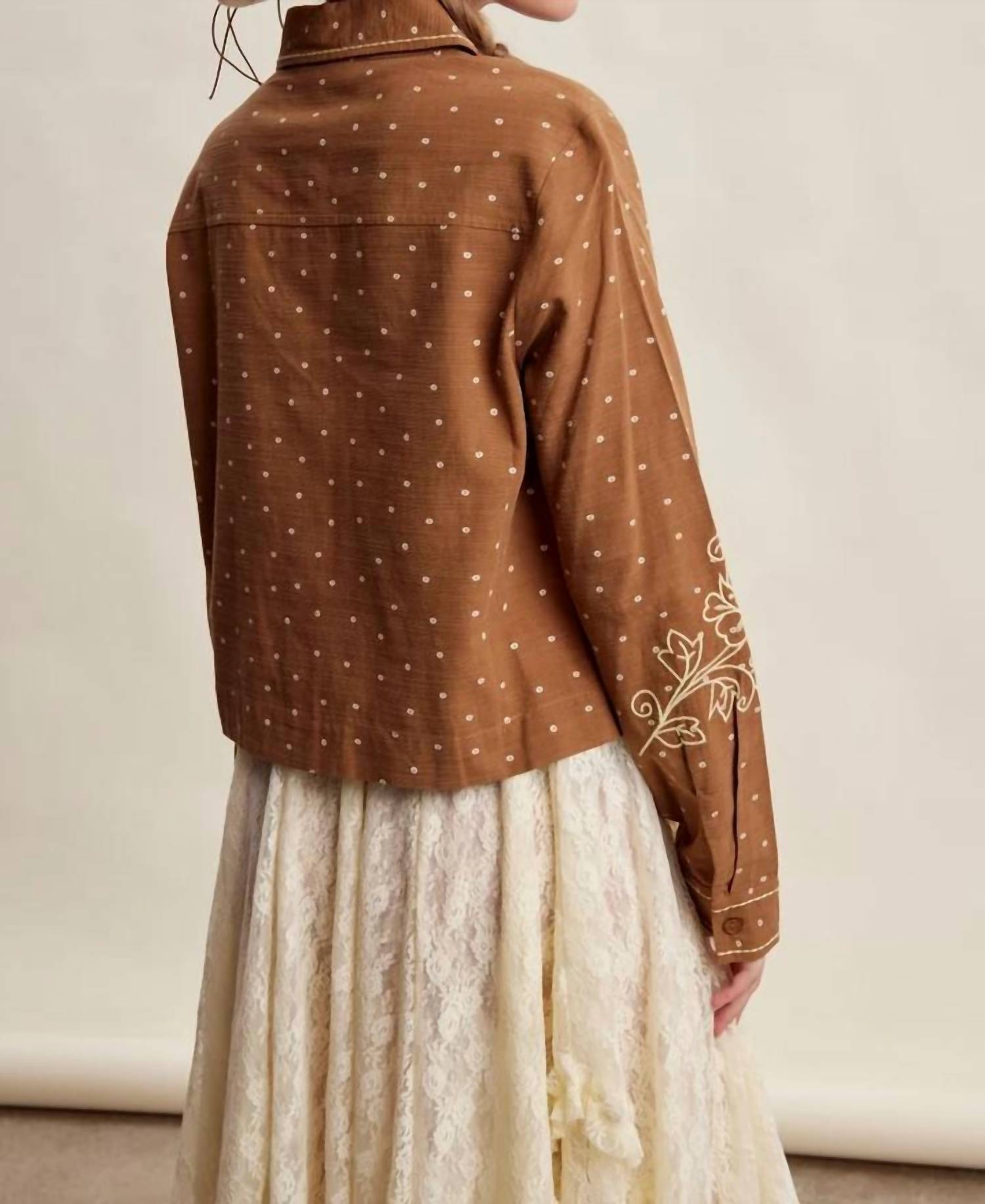Listicle - Sierra Ranch Button Down Shirt