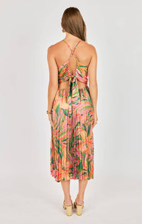 Sadie & Sage - Sunset Ridge Pleated Midi Dress