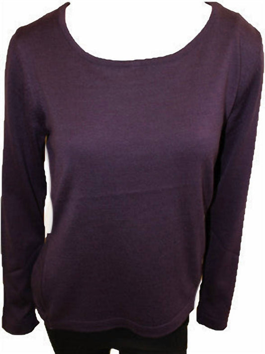 LONG SLEEVE SCOOP NECK TOP