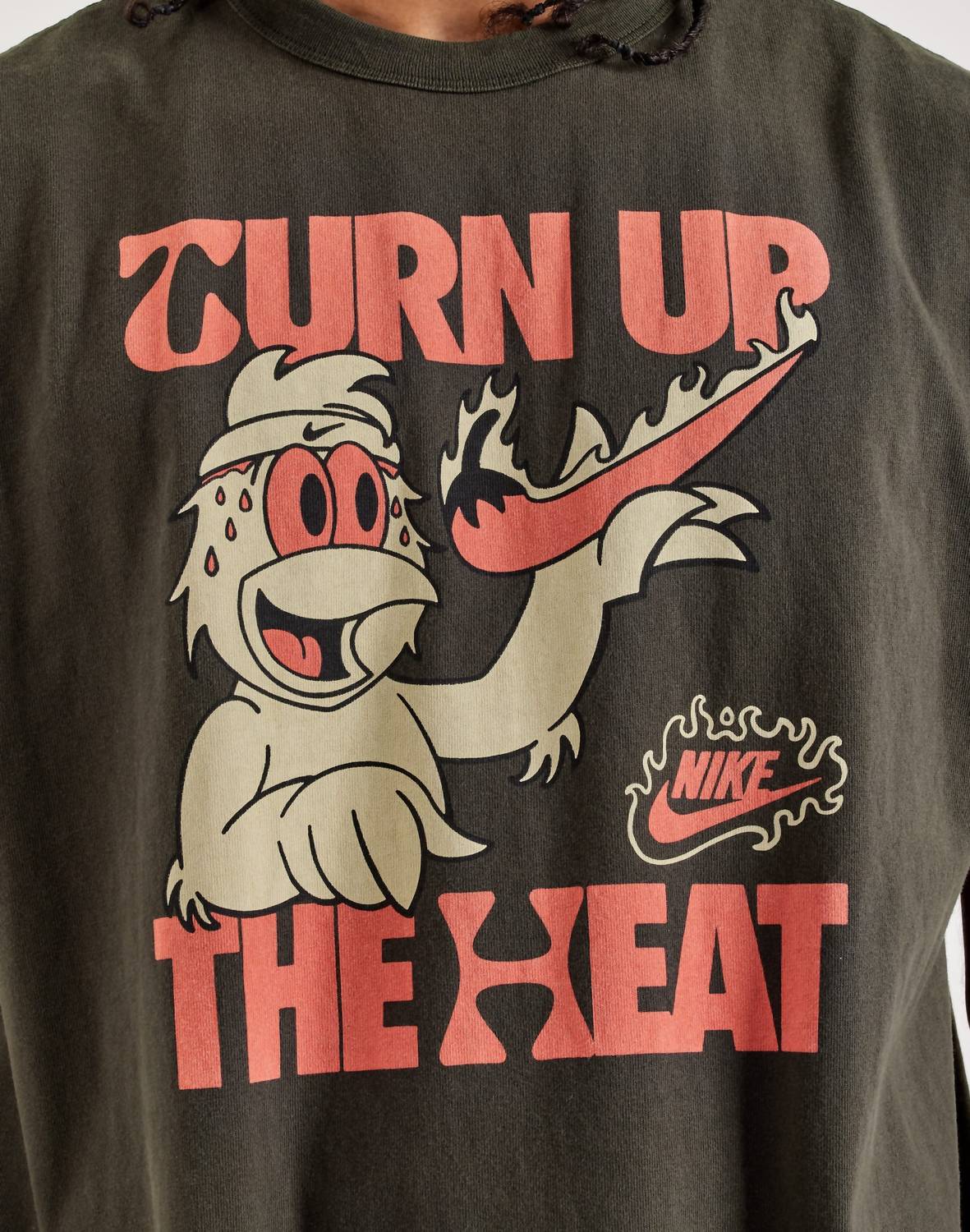 Nike - Men's Turn Up The Heat Oversized Sleeveless Tee