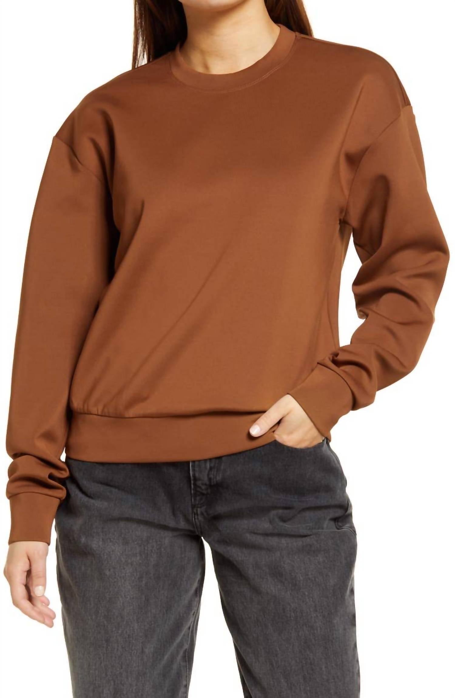 GOOD AMERICAN Women's Scuba Boyfriend Crewneck Sweatshirt in burnt caramel - women's top