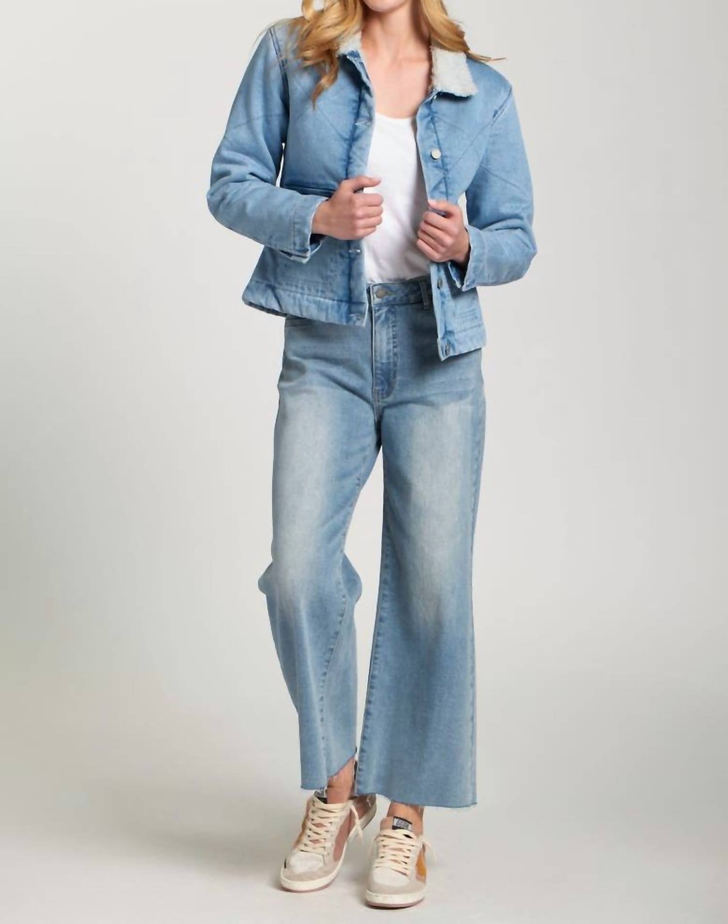11 Uptown - Sherpa Collar Denim Jacket