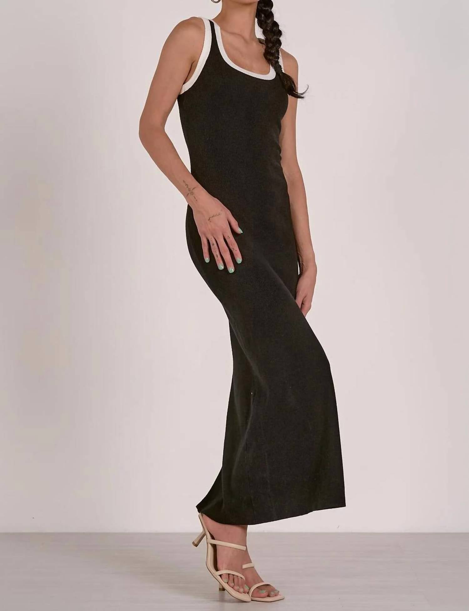 Elan - Romi Midi Dress