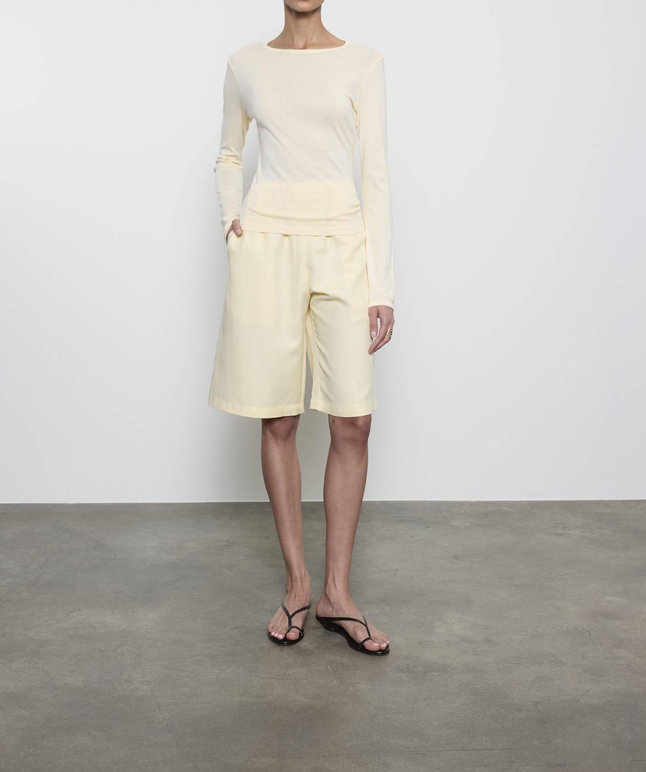 Enza Costa - FINE SUPIMA COTTON LONG SLEEVE CREW TOP