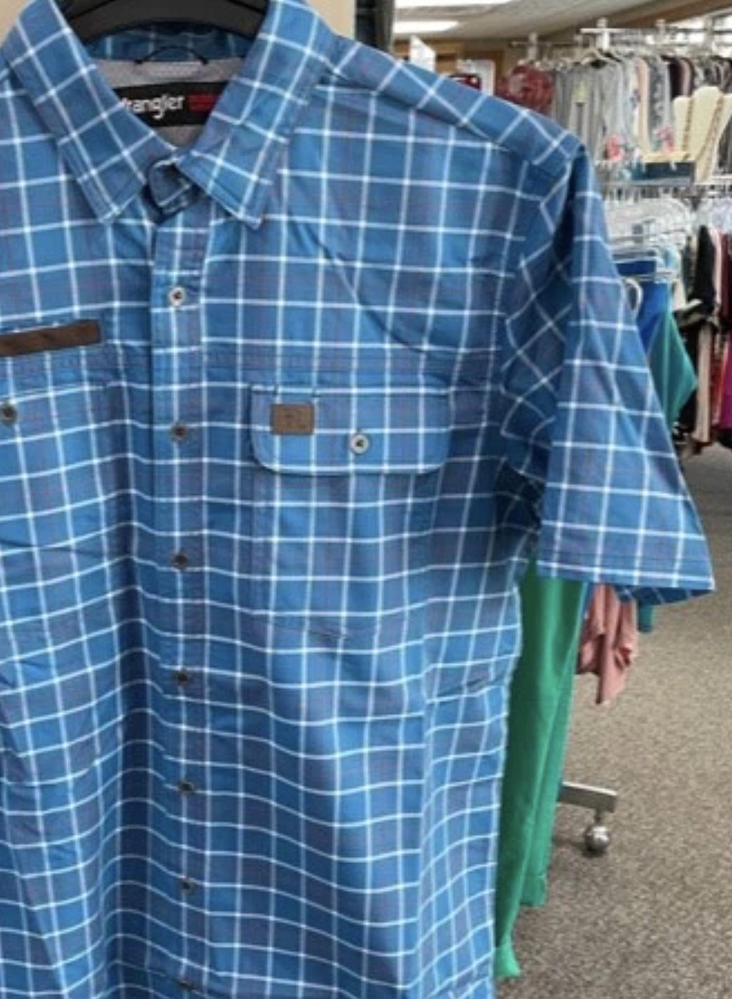 Wrangler - Men's Short Sleeve Plaid Riggs Wear Shirt