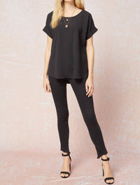 Entro - Short Sleeve Scoop Neck Top