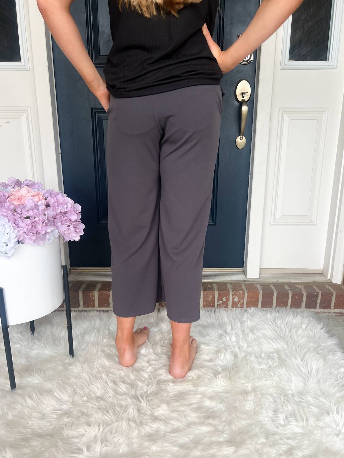 Heimish Usa - Lucy Wide Leg Stretchy Crop Pants