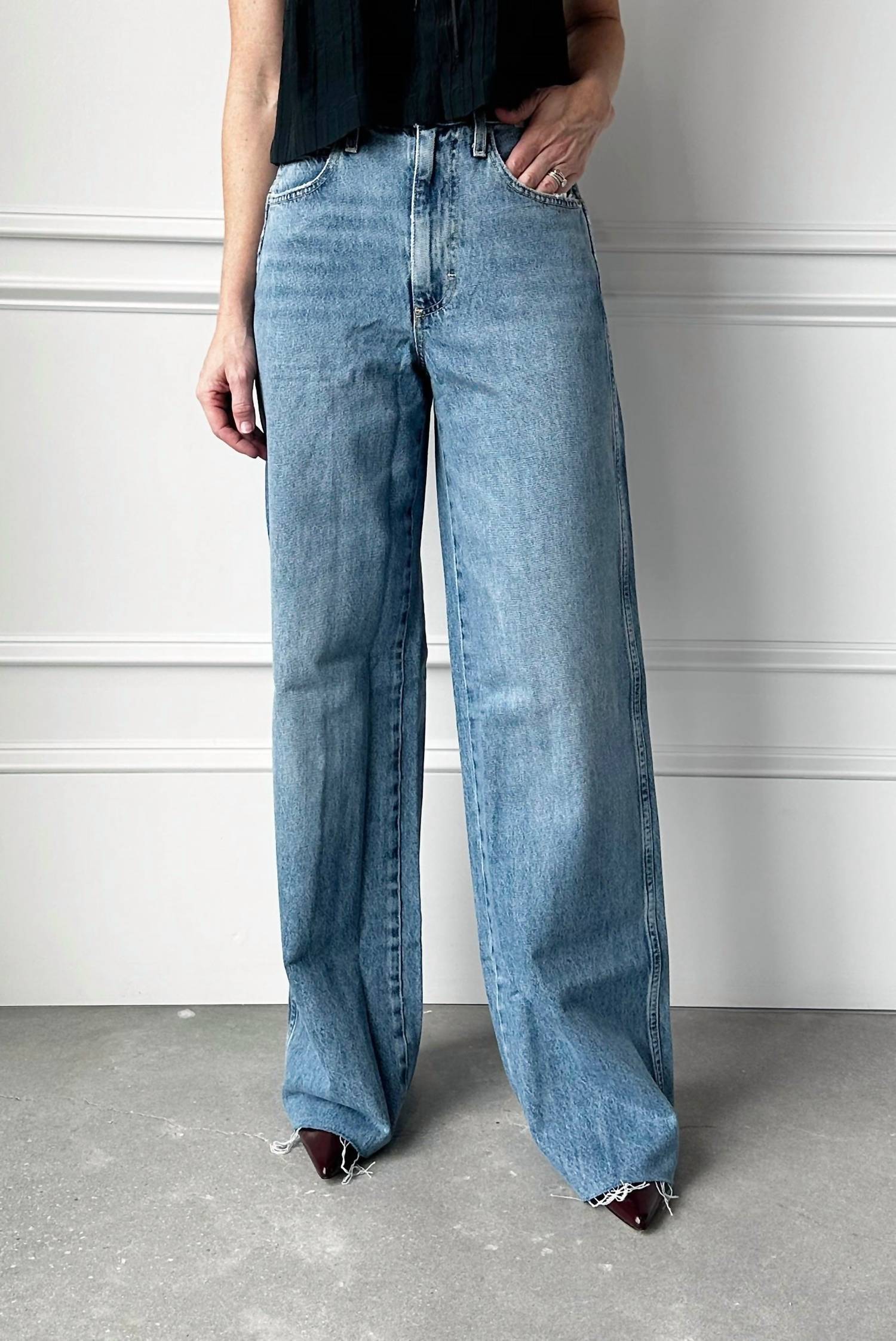 Amo - Frida High Rise Wide Leg Jeans