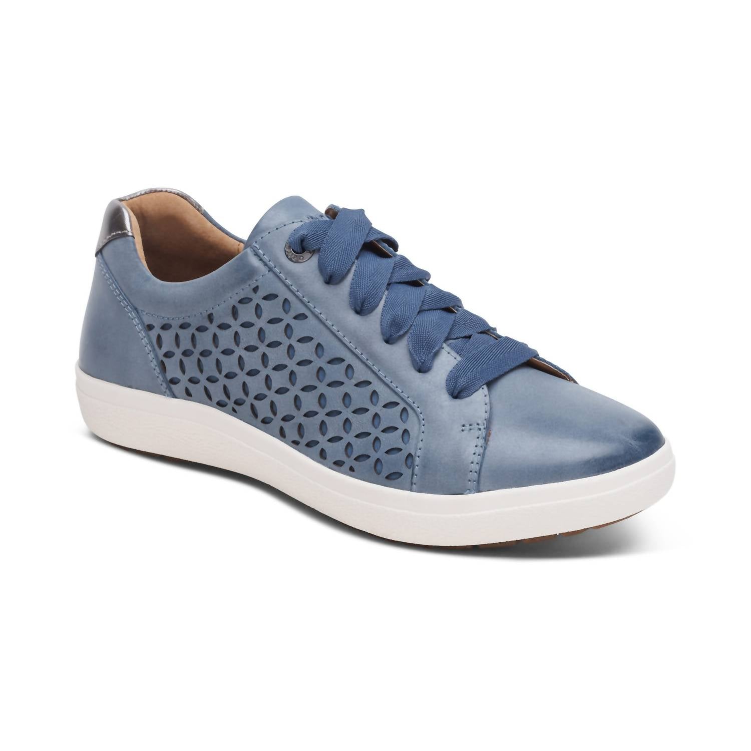 Aetrex - Women's Courtney Lace-up Sneaker