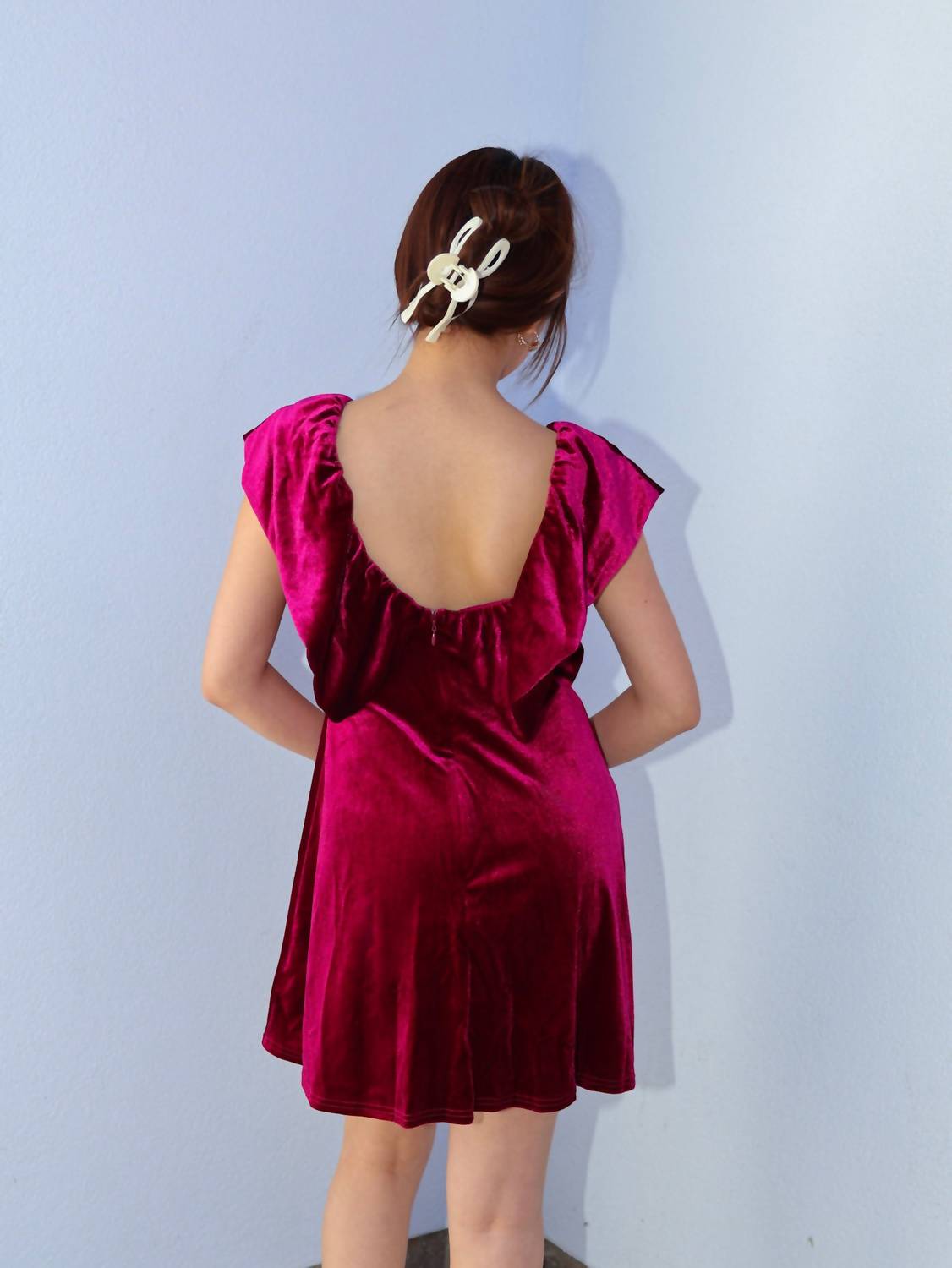 Le Lis - Velvetier Mini Dress