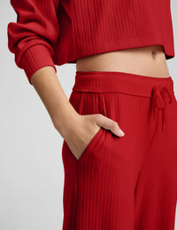 Beyond Yoga - Breathe Easy Ribbed Leg Pant
