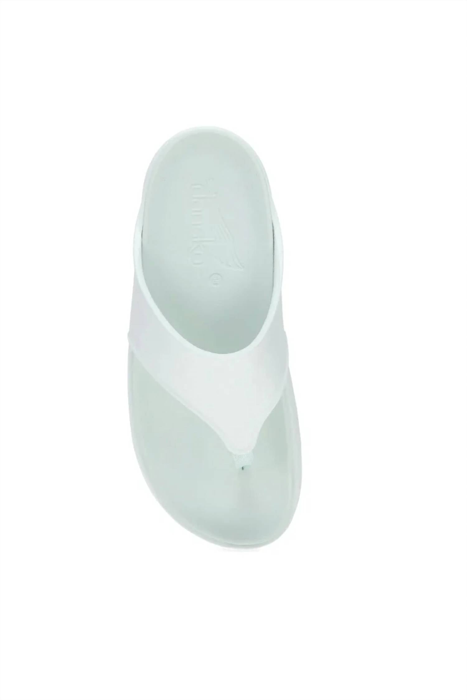 Dansko - Women's Devyn Thong Sandal