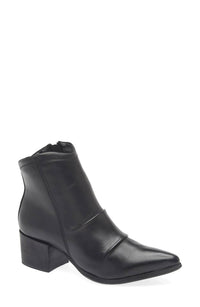 CHOCOLAT BLU Women's Lian Boots in black - women's shoe