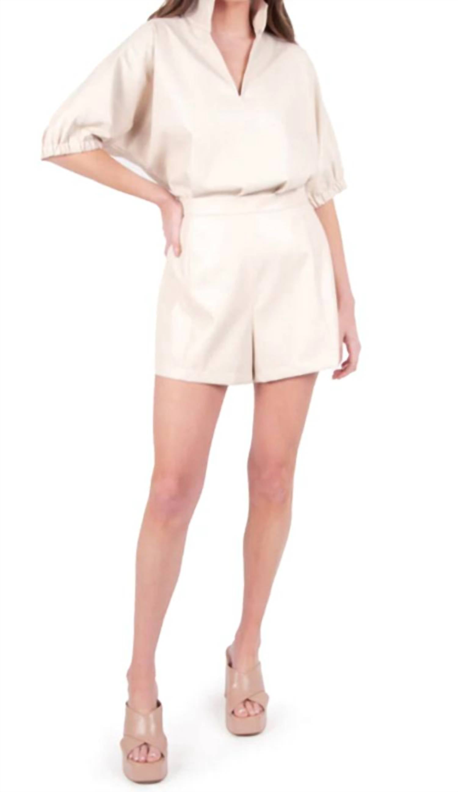 Emily Mccarthy - High-waisted Tailored Short