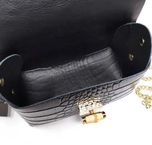 German Fuentes - Women's Leather Pouch Crossbody Bag